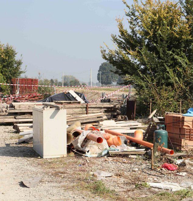 Inquina un canale, azienda sequestrata 