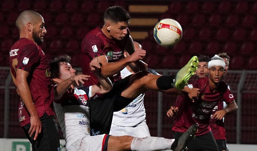 
	Il Pontedera sfida l'Entella per guadagnare il miglior piazzamento possibile in vista della griglia dei playoff per la Serie B (Foto di Franco Silvi)

