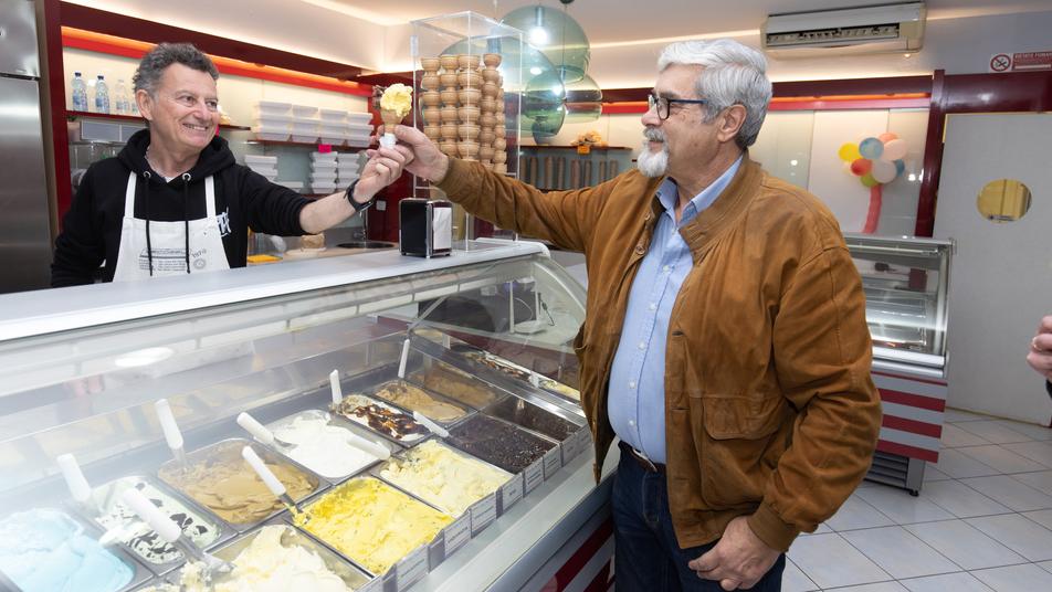 «A 63 anni ricomincio da capo con una gelateria a Ferrara»