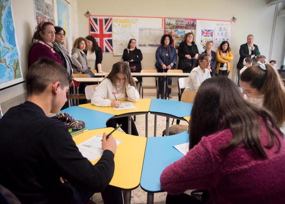 Un momento della presentazione in una delle aule alla “Pea” (Foto Ilaria Genovesi)