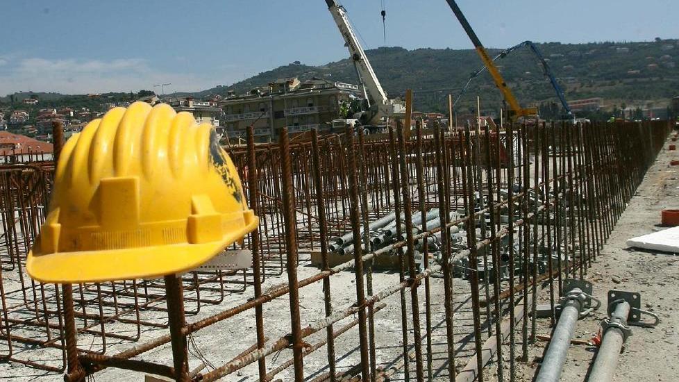 Superbonus e Codice appalti: «Nell’edilizia di Grosseto e Maremma a rischio 300 posti»