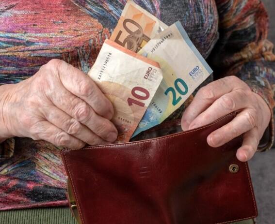 Possono essere di migliaia di euro le somme che rimangono impigliate tra le maglie della burocrazia