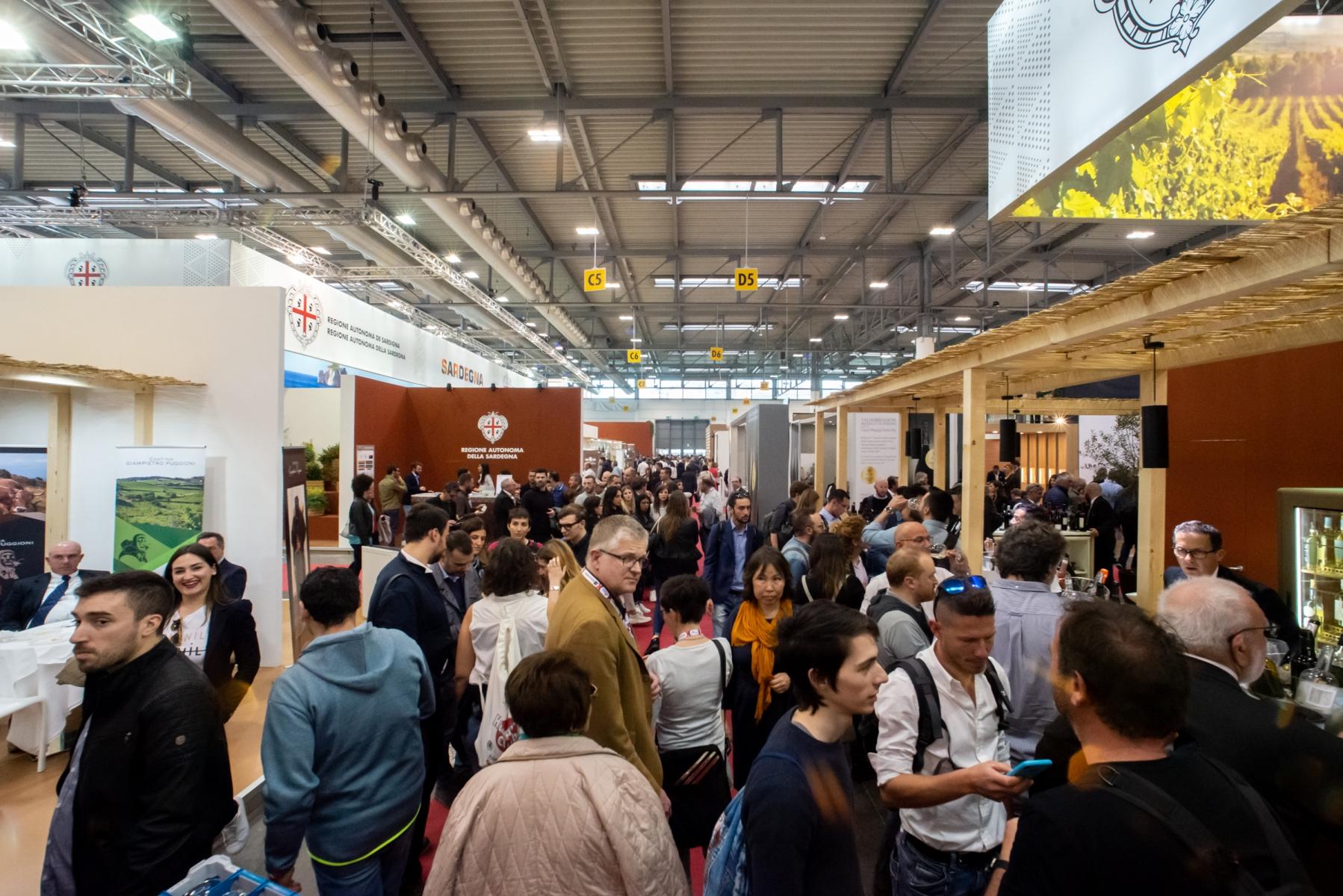 Vinitaly apre le sue porte, la qualità può trainare l’export 