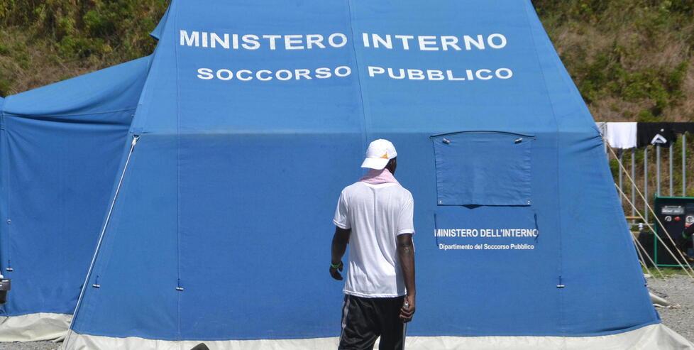 Torna l’emergenza migranti a Lucca: la prefettura cerca alloggi