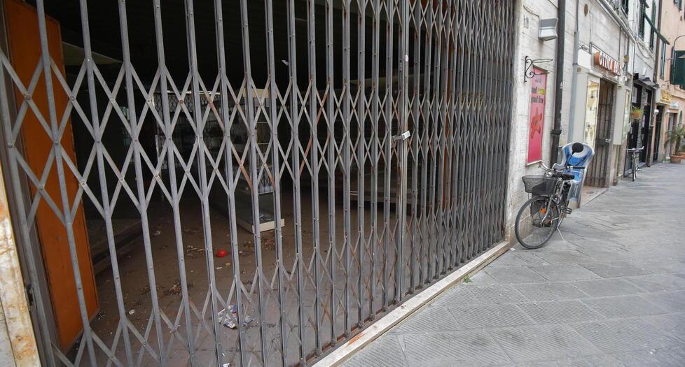 Crisi del commercio a Grosseto: «Gli affitti possono costare cari ma il problema sono i ricavi ridotti»