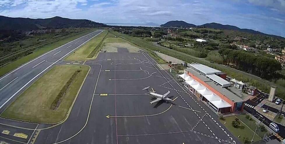 Elba, il Comune unico torna di moda col referendum per l’aeroporto