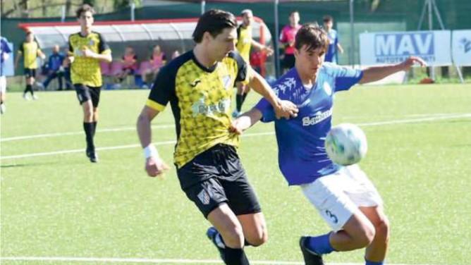 Duello tra Zini, autore del gol numero 11 della sua splendida stagione, e Dodaro