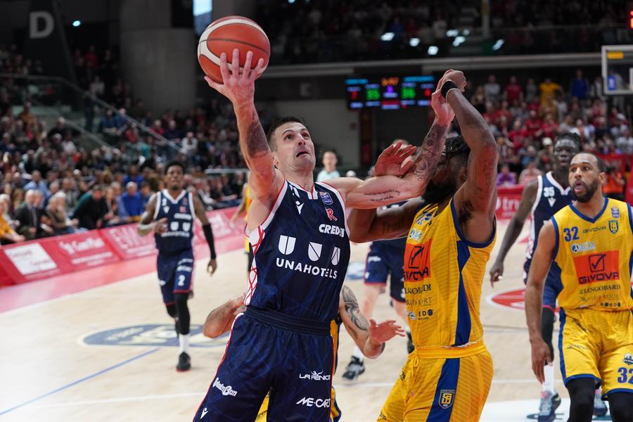 La Unahotels batte Scafati al supplementare nello spareggio salvezza