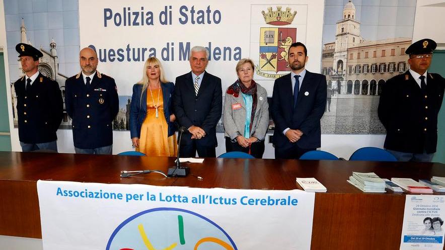 Polizia, festa con il test di prevenzione all’ictus