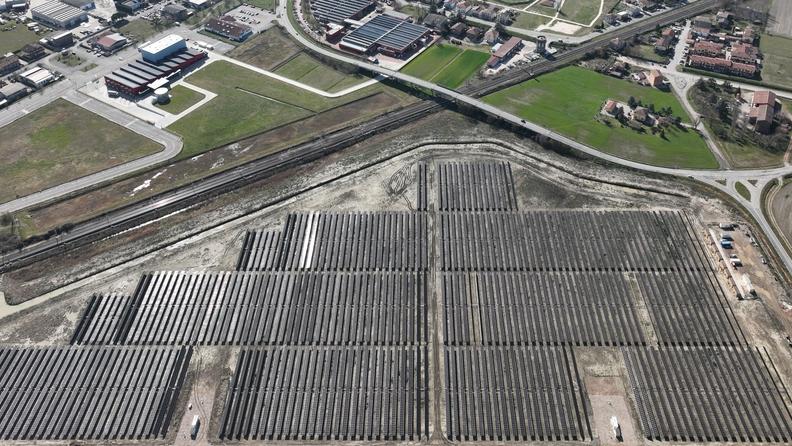Rinnovabili a passo di lumaca Tante idee ma pochi impianti