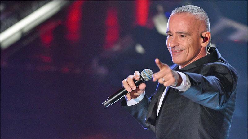 Firenze, “nonno” Eros sul palco del Mandela