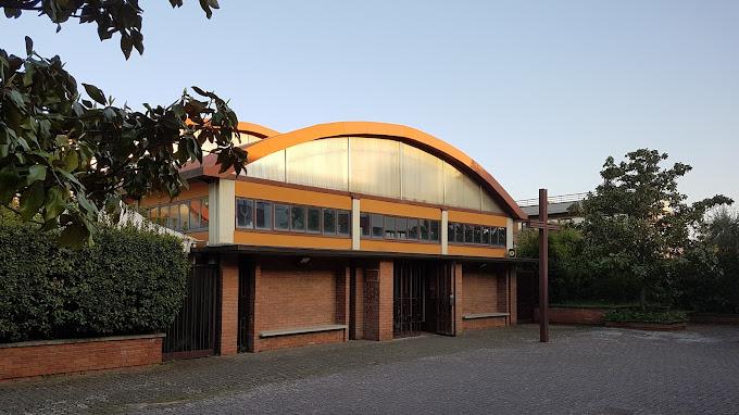 Firenze, rubati calici e impianto di amplificazione nella chiesa di Santa Caterina da Siena