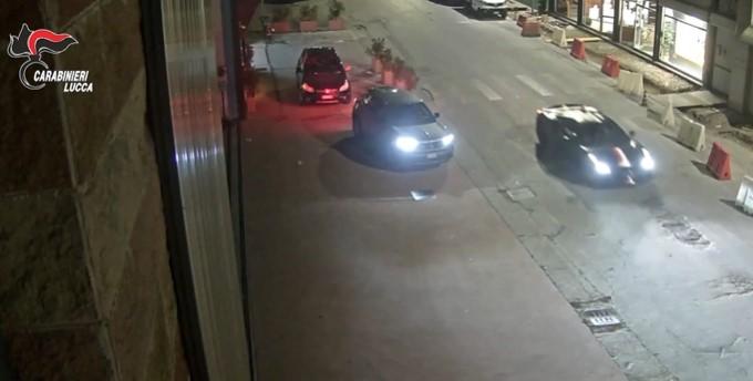 Pedinarono e rapinarono Leclerc di un costoso orologio a Viareggio: 4 in manette