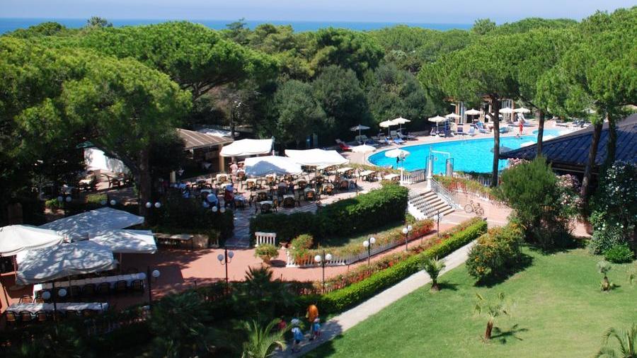 Marina di Bibbona, hotel offre baby parking per incentivare le assunzioni. Venti i posti a disposizione