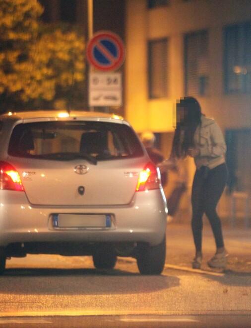 Ferrara, vittima della tratta costretta a prostituirsi a 15 anni