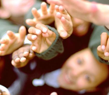 Vignola. Uova di cioccolato per una comunità di accoglienza minori 