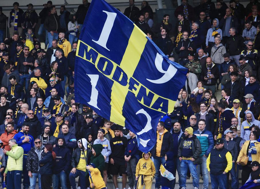 Buon compleanno Modena I canarini compiono 111 anni