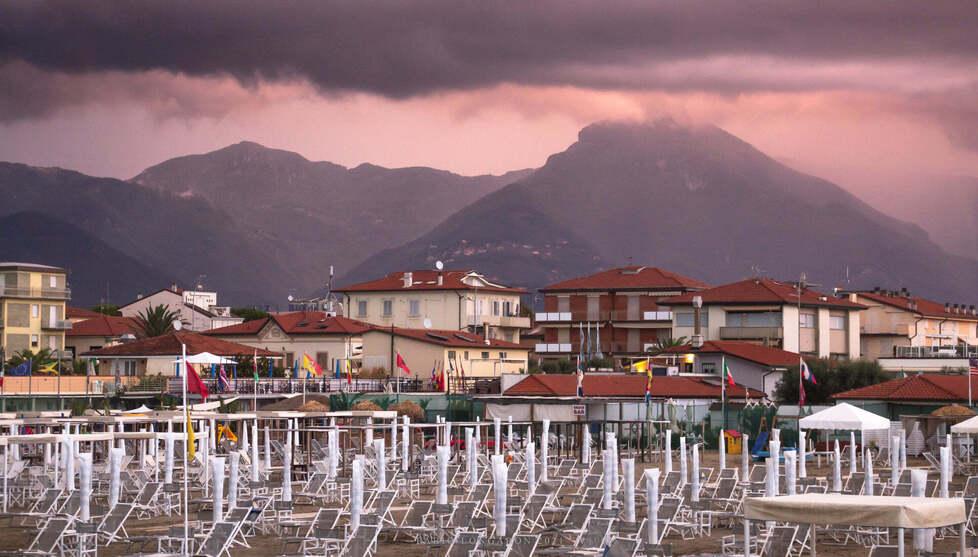 Previsioni del tempo errate, la soluzione del meteorologo social: «Stazioni meteo, webcam e un portale»