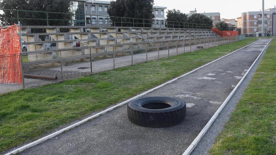 Maxi interventi da 7 milioni di euro per campi sportivi fatiscenti e aiutare i disabili