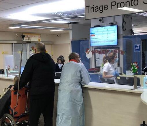 A Reggio Emilia record di medici a gettone. L’assessore Donini: «Entro quest’anno basta»