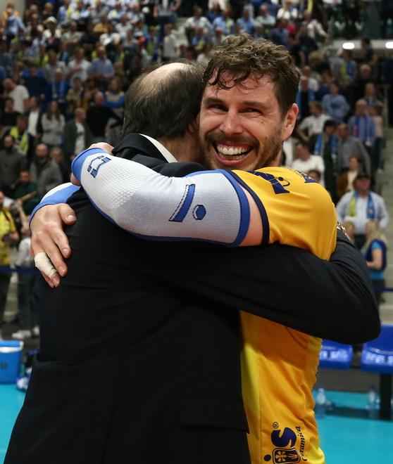 Modena volley vince la Coppa Cev: Bruno devastante Lagumdzija stellare
<div>
	&nbsp;</div>
