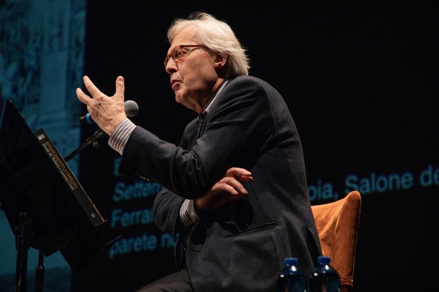 «Copernico non venne qui per andare ai Lidi». Ferrara e il Rinascimento secondo Sgarbi