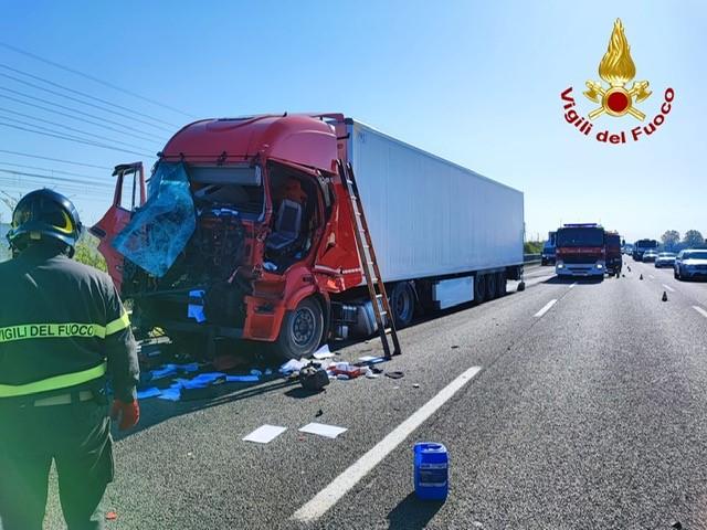 Doppio incidente sulla A1 in direzione nord