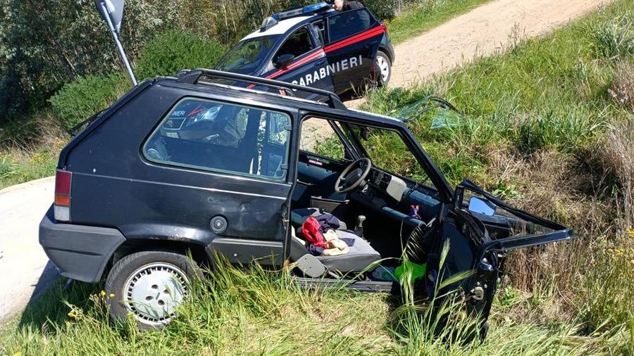 Scontro fra due auto sulla provinciale Villacidro-Samassi: 2 feriti, grave una donna