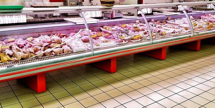 Valledoria, macellaio ruba 25 chili di carne nel posto di lavoro: arrestato