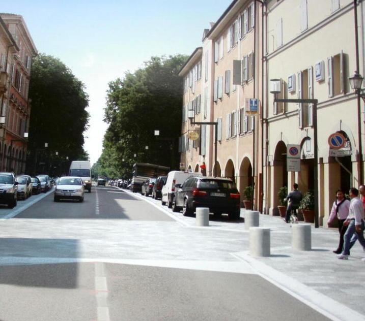 Castelfranco Slitta l’orario estivo Un altro mese di auto lungo corso Martiri 