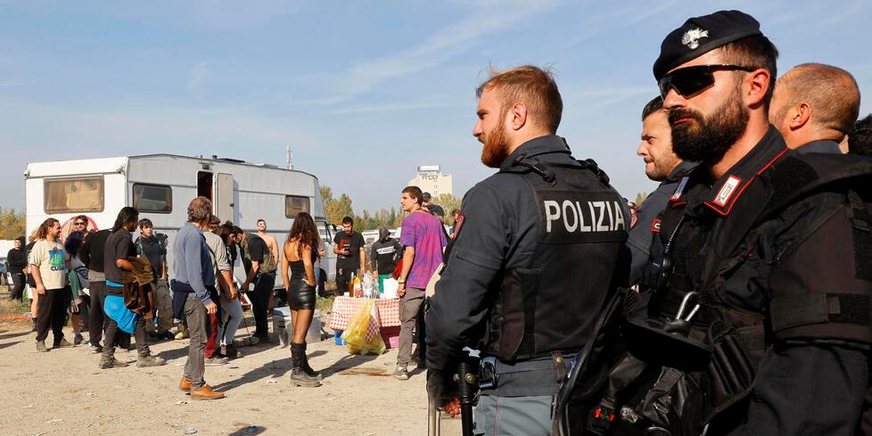 È allarme per un nuovo rave a Modena