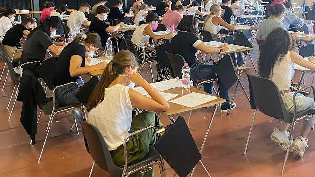 Test di Medicina, la nuova fase: in 800 a Unife per la prima prova