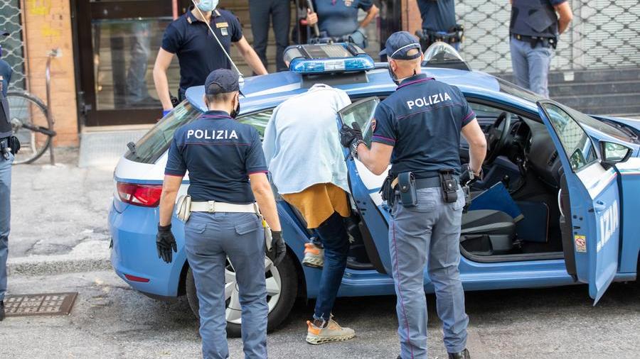 Ferrara, arrestato con oltre 6 chili di droga