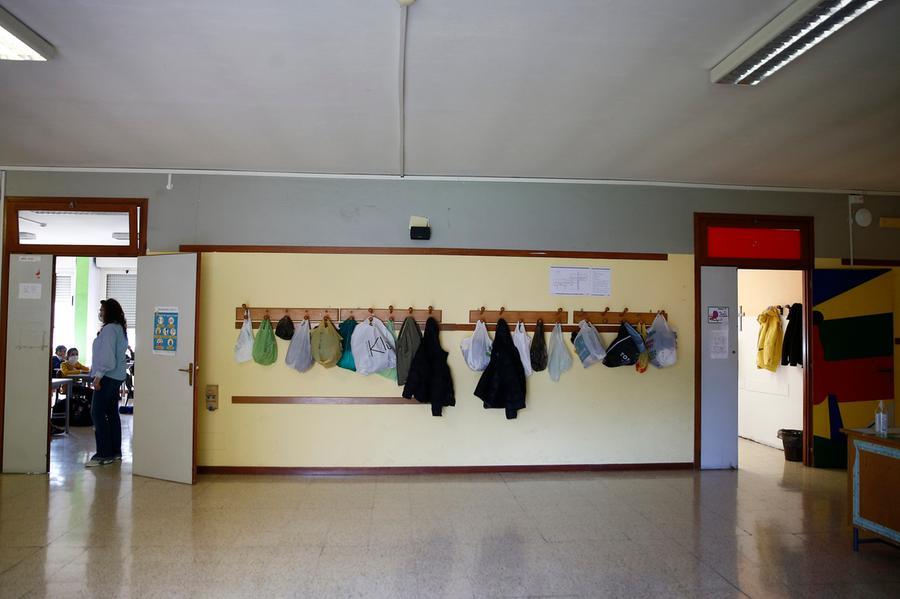 «Maestra di San Vero Milis sospesa non solo per una preghiera»