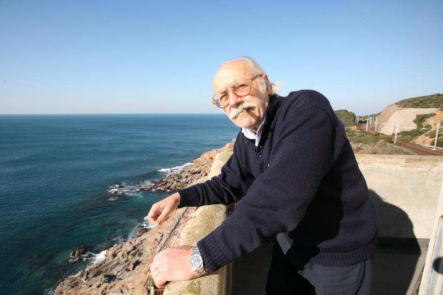 CALAFURIA: ALBERTO FREMURA
ALBERTO FREMURA e SULLO SFONDO IL MARE
