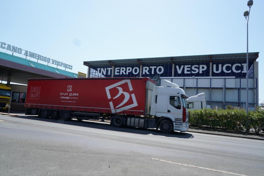
	L'ingresso dell'Interporto toscano (foto Silvi)

