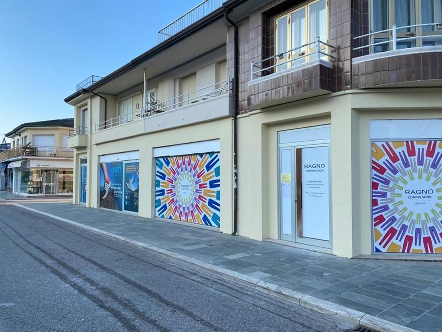 Viareggio, nuovi marchi in Passeggiata: arriva un negozio di abbigliamento e cerca addetti