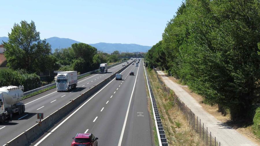 Sull’autostrada A11 chiusure notturne della stazione di Prato est