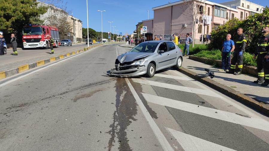 Tre persone ferite in un incidente a Sassari