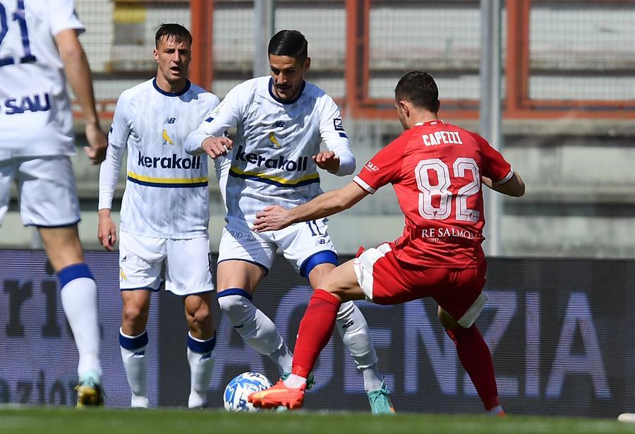 Modena, vittoria per 1 a 0. Il gol di Gerli entra nella storia: prima vittoria a Perugia per i Gialli