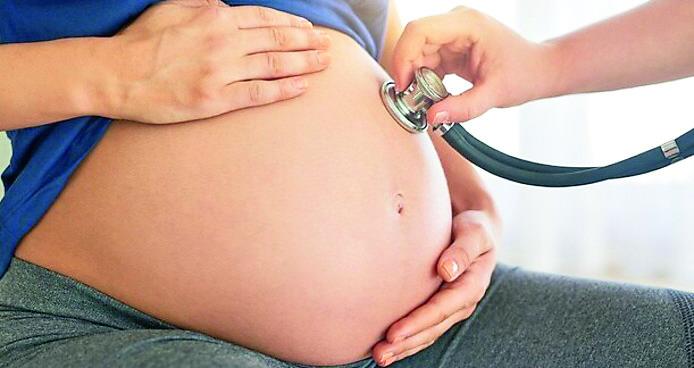Maternità surrogata, il difficile equilibrio da cercare