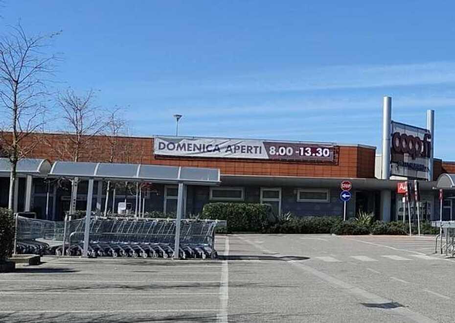 Fucecchio, ladri accerchiati dai passanti e costretti alla fuga a mani vuote