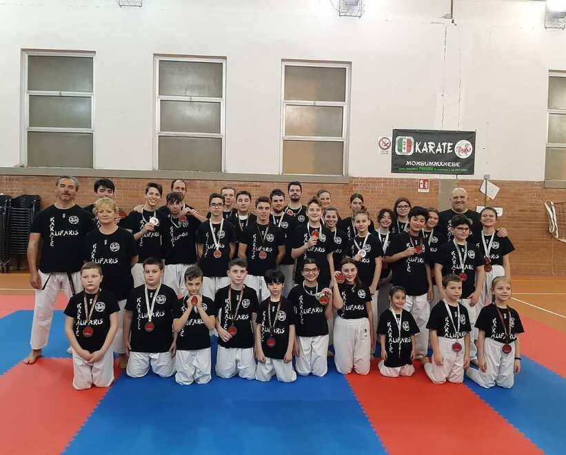 Karate, 40 medaglie per l’Alifaris 