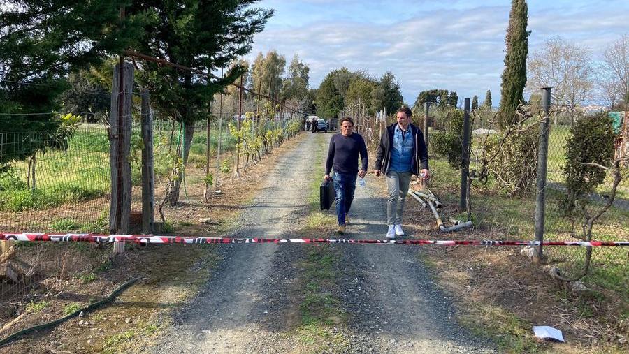 Il luogo del delitto a Vada (foto Falorni / Silvi)