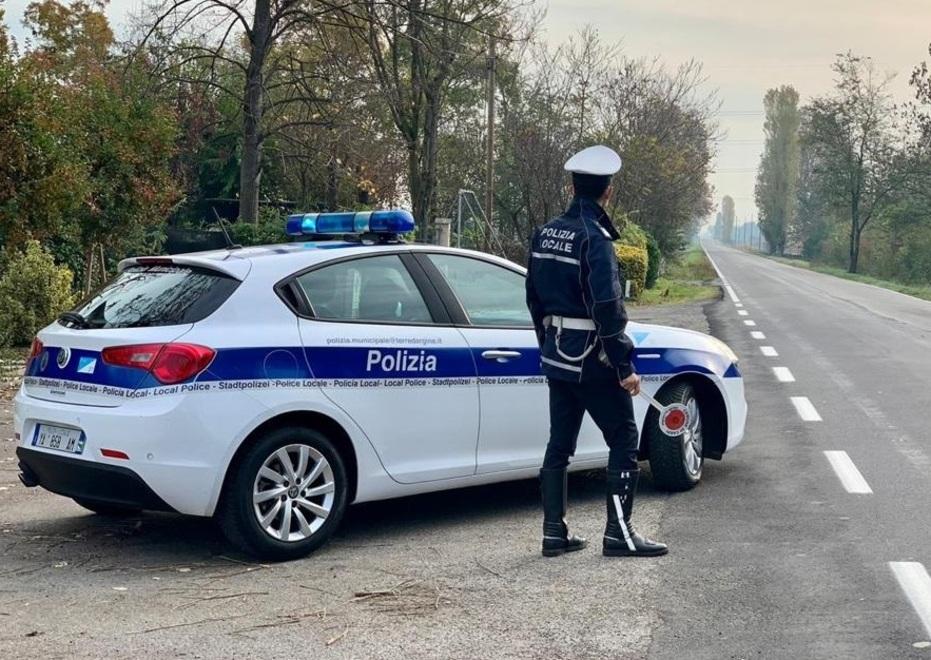 Carpi. Assicurazione falsa comprata online Automobilista truffata e multata 
