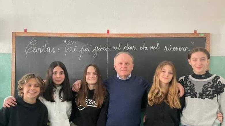 Modena Il direttore Eros Benassi e prof. alle Fiori «C’è più gioia nel dare che nel ricevere»