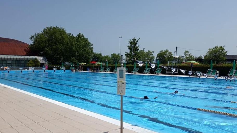 Lavoro: 34 posti per l’estate nelle piscine della Valdera – Le offerte e come candidarsi