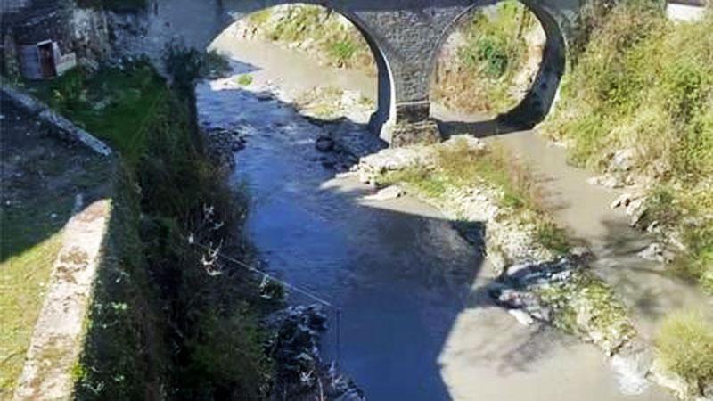 Dalla diga fango nel Serchio: l’allarme dei pescatori
