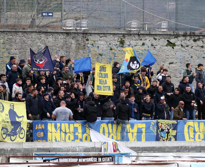 Carrarese. Parla Bozhanaj. «Un derby da fare nostro»
