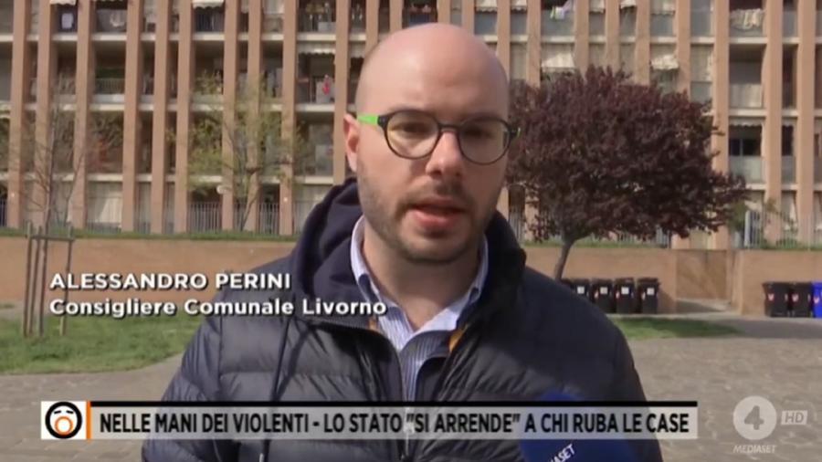 Alessandro Perini intervistato dall'inviata Mediaset